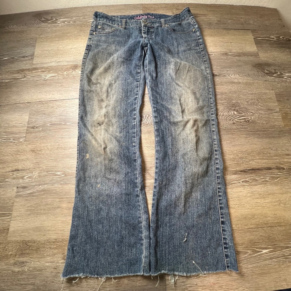 Celebrity Pink Jeans Womens 11 Blue Flare Low Rise Embroidered Y2K Distressed